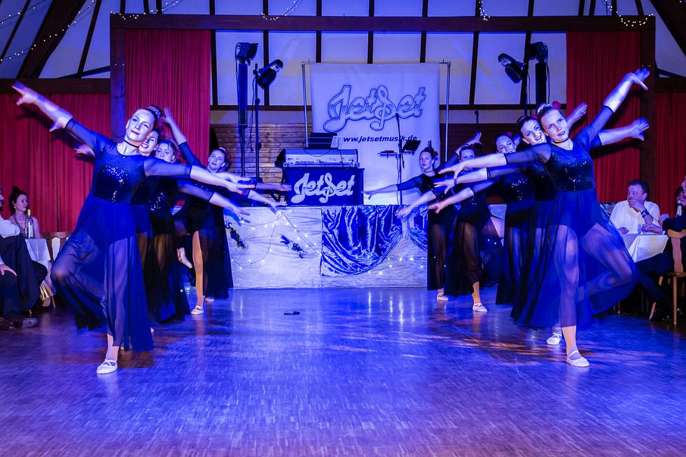 „Candy Puppets“ beim Abtswinder Chrysanthemenball