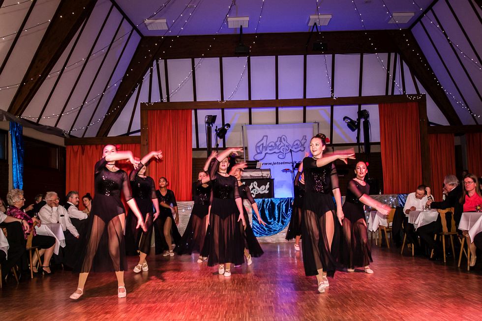 „Candy Puppets“ beim Abtswinder Chrysanthemenball