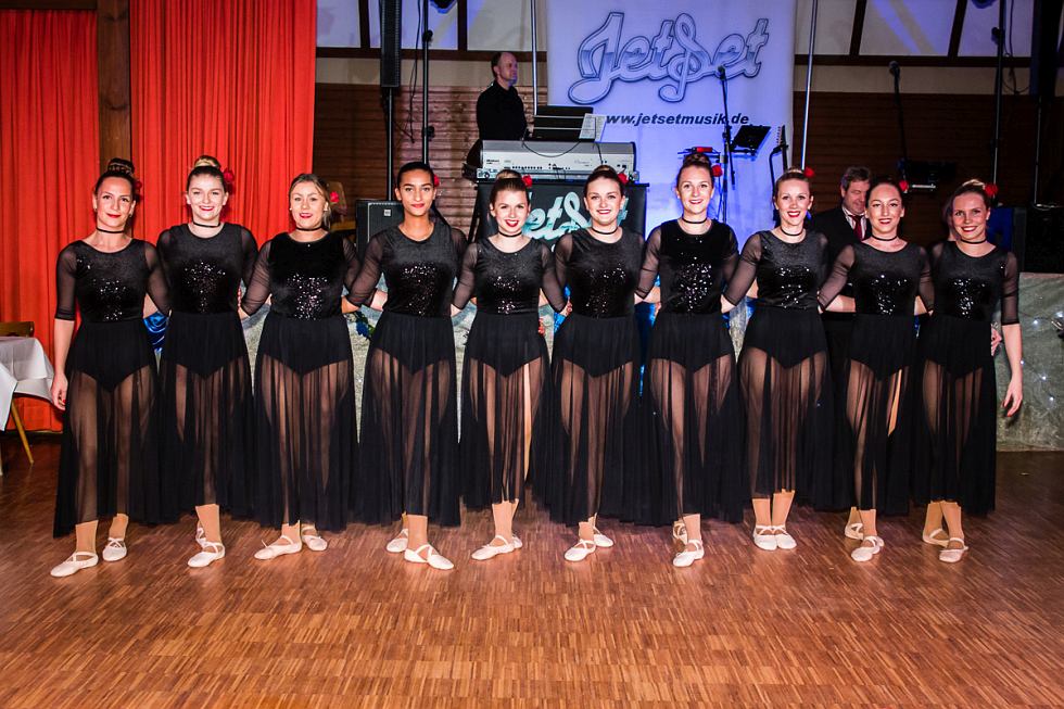 „Candy Puppets“ beim Abtswinder Chrysanthemenball