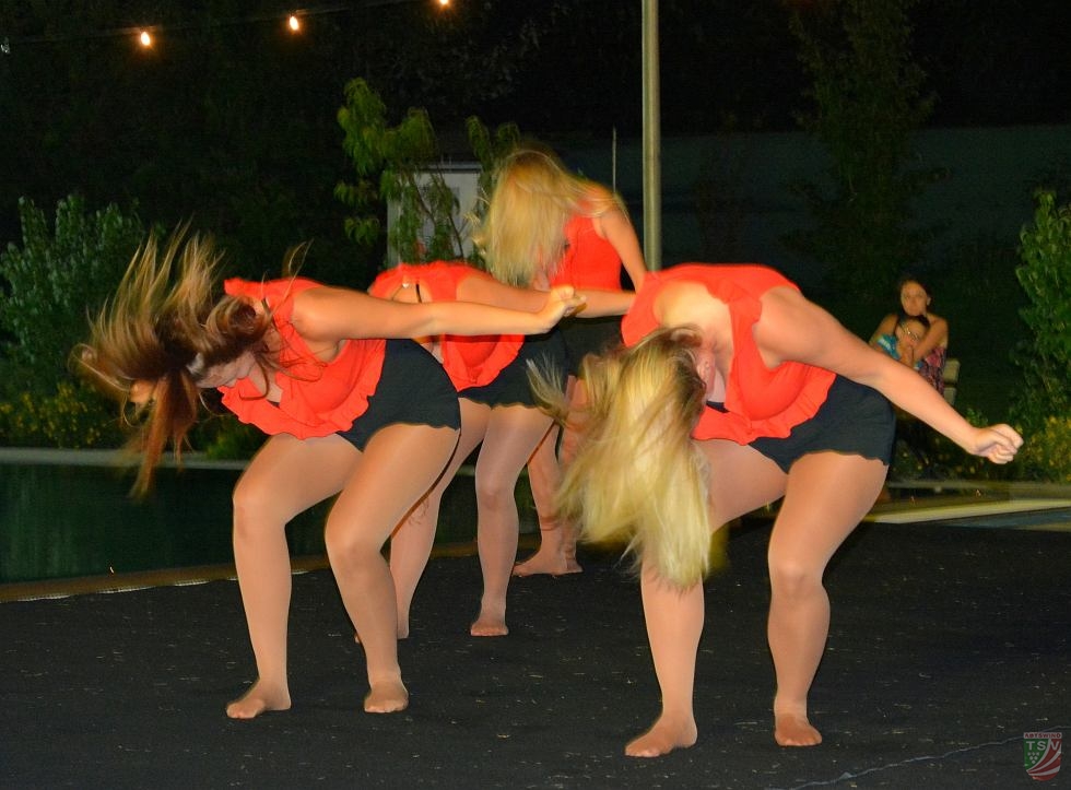 „Candy Puppets“ bei der Abtswinder Poolparty