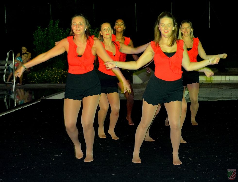 „Candy Puppets“ bei der Abtswinder Poolparty