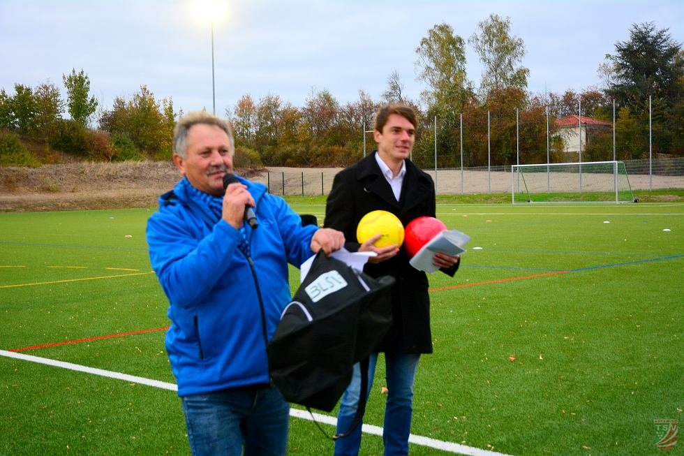 Kunstrasenplatzeinweihung 02.10.2018